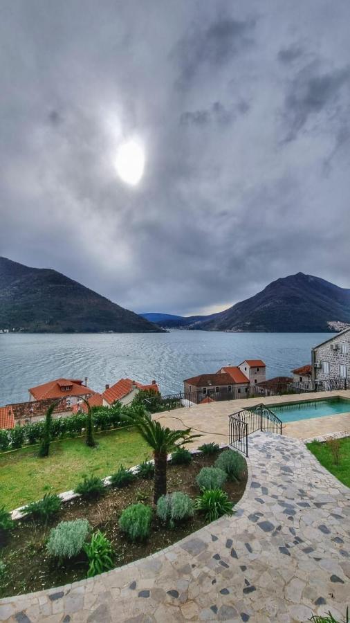 Casa Vita Nova Hotel Perast Exterior foto